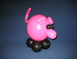 balloon cneterpiece - Pig